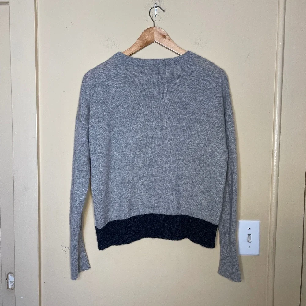 Cashmere Sweater - Picture 4 of 8
